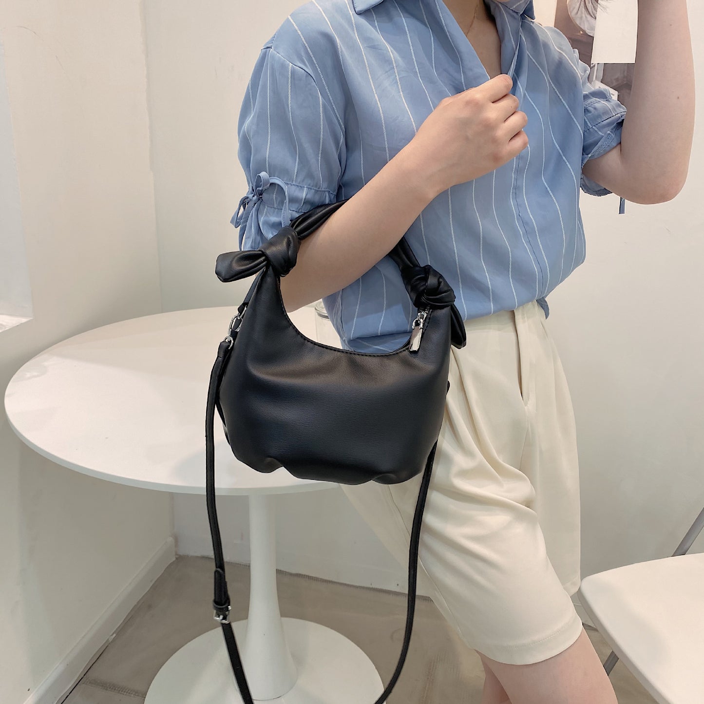 Simple And Fashionable Handbags, Women'S Bags, Folds Under The Arms